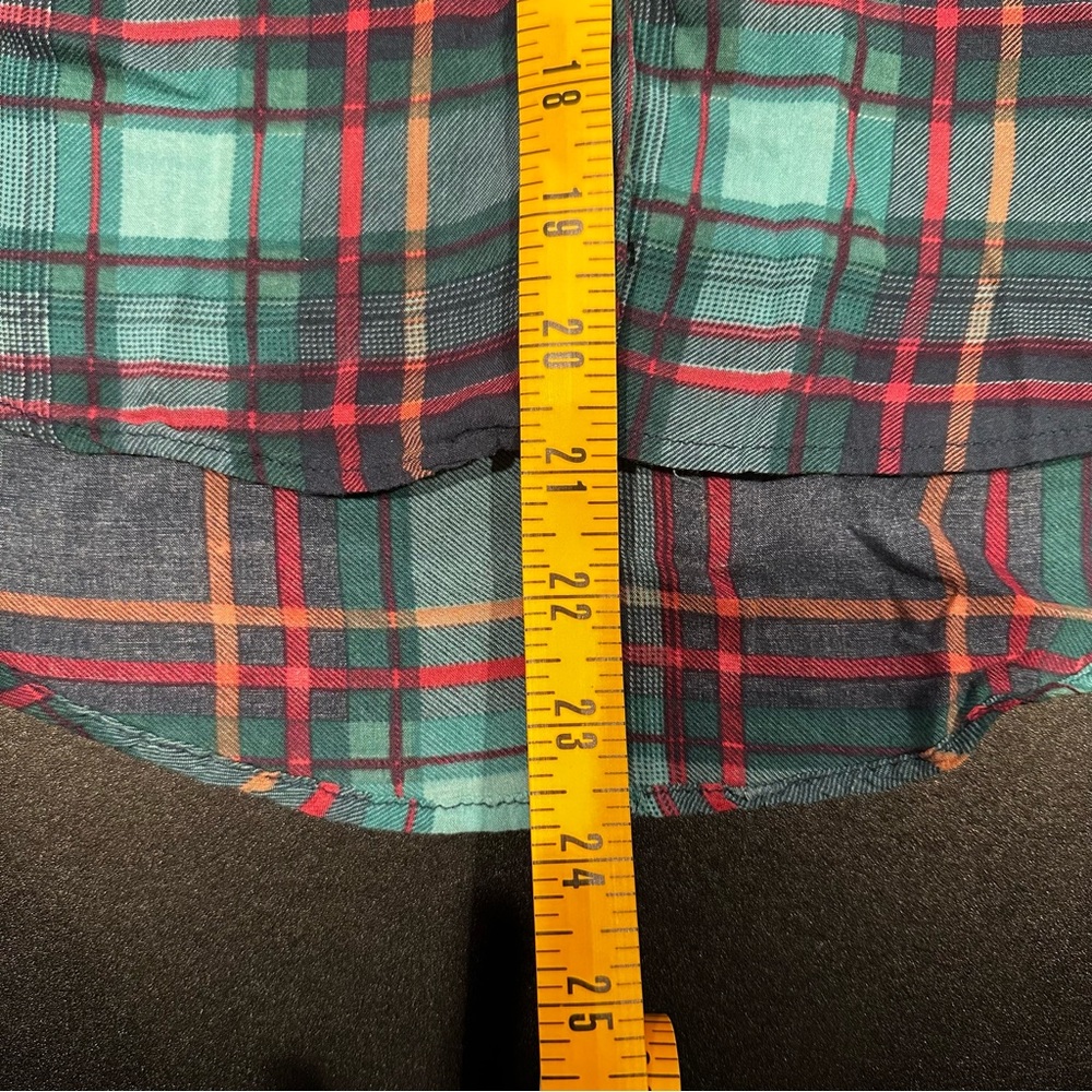Dropkick Murphy’s flannel button down - Picture 11 of 12